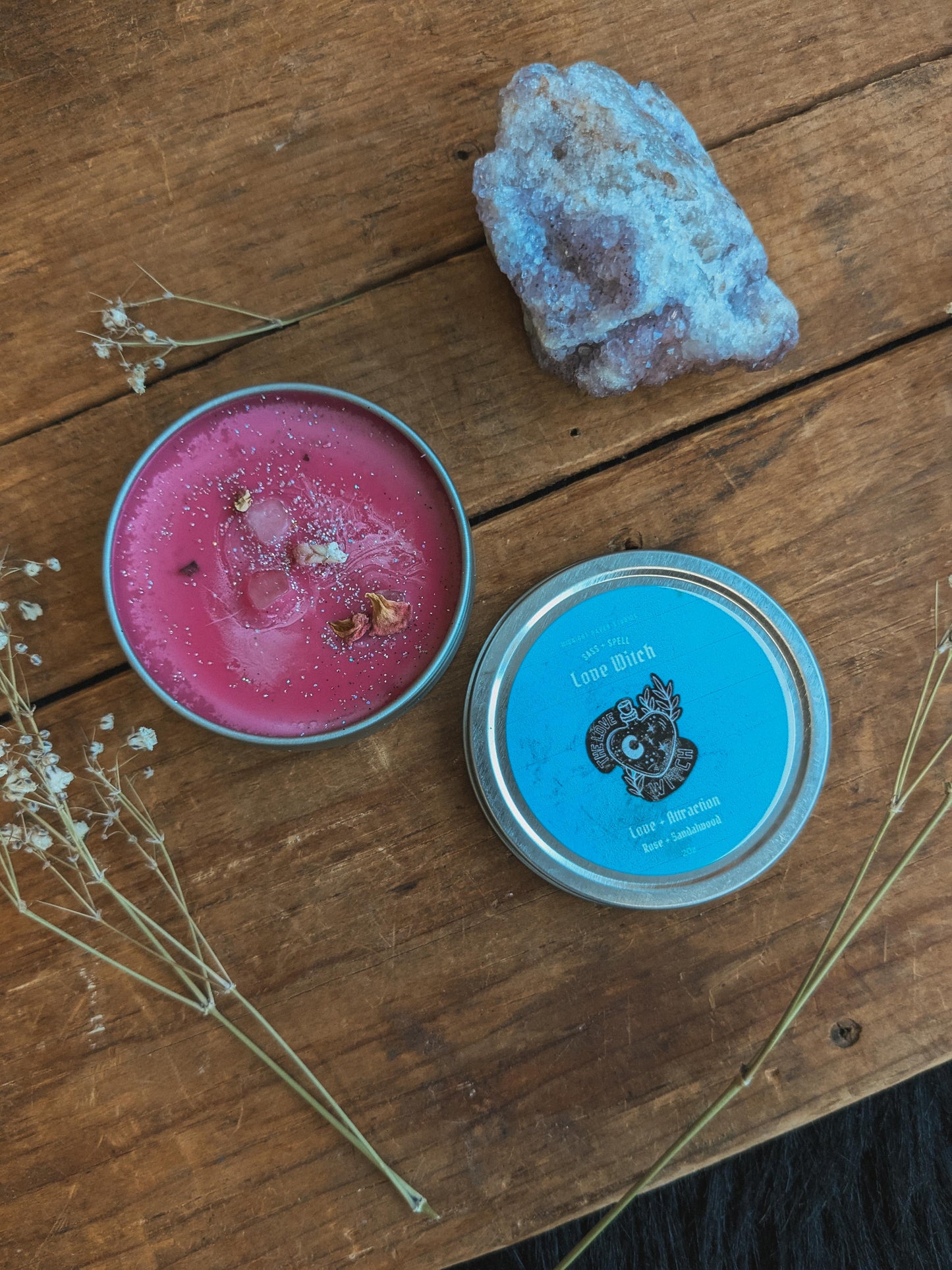Love Witch Manifestation Candle - Rose and Sandalwood