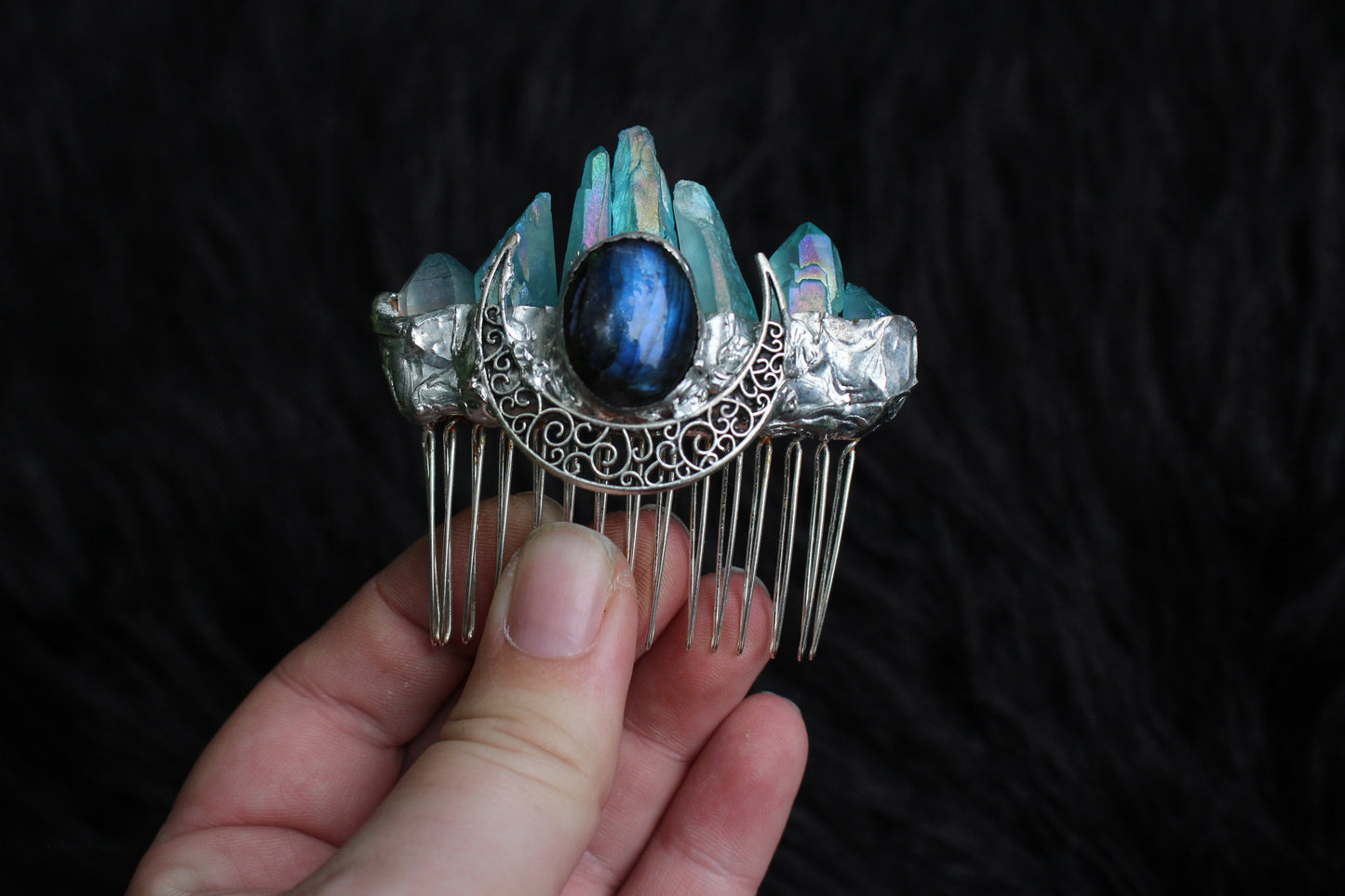 Artemis Hair Comb