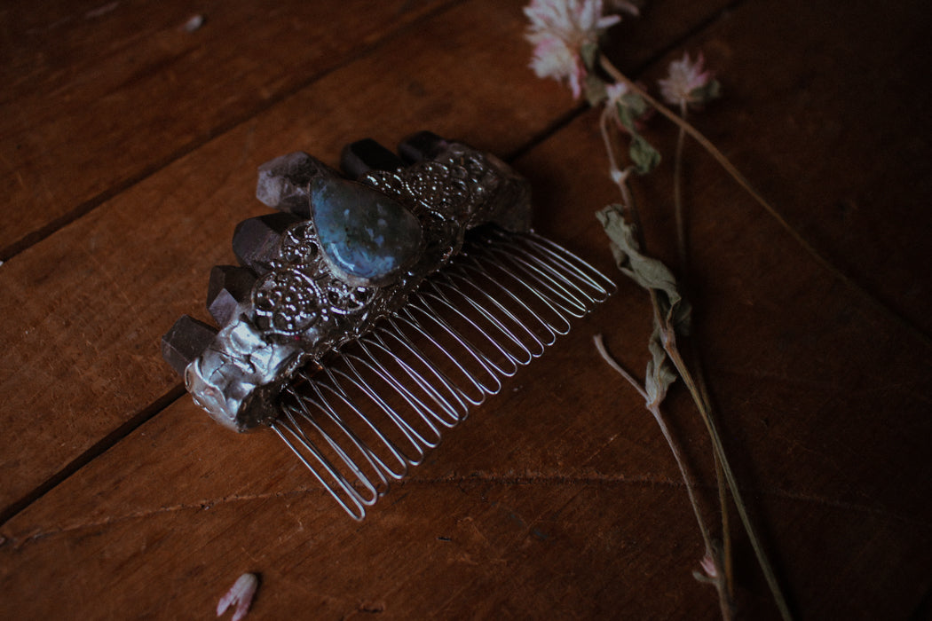 Mossy Babe Hair Comb