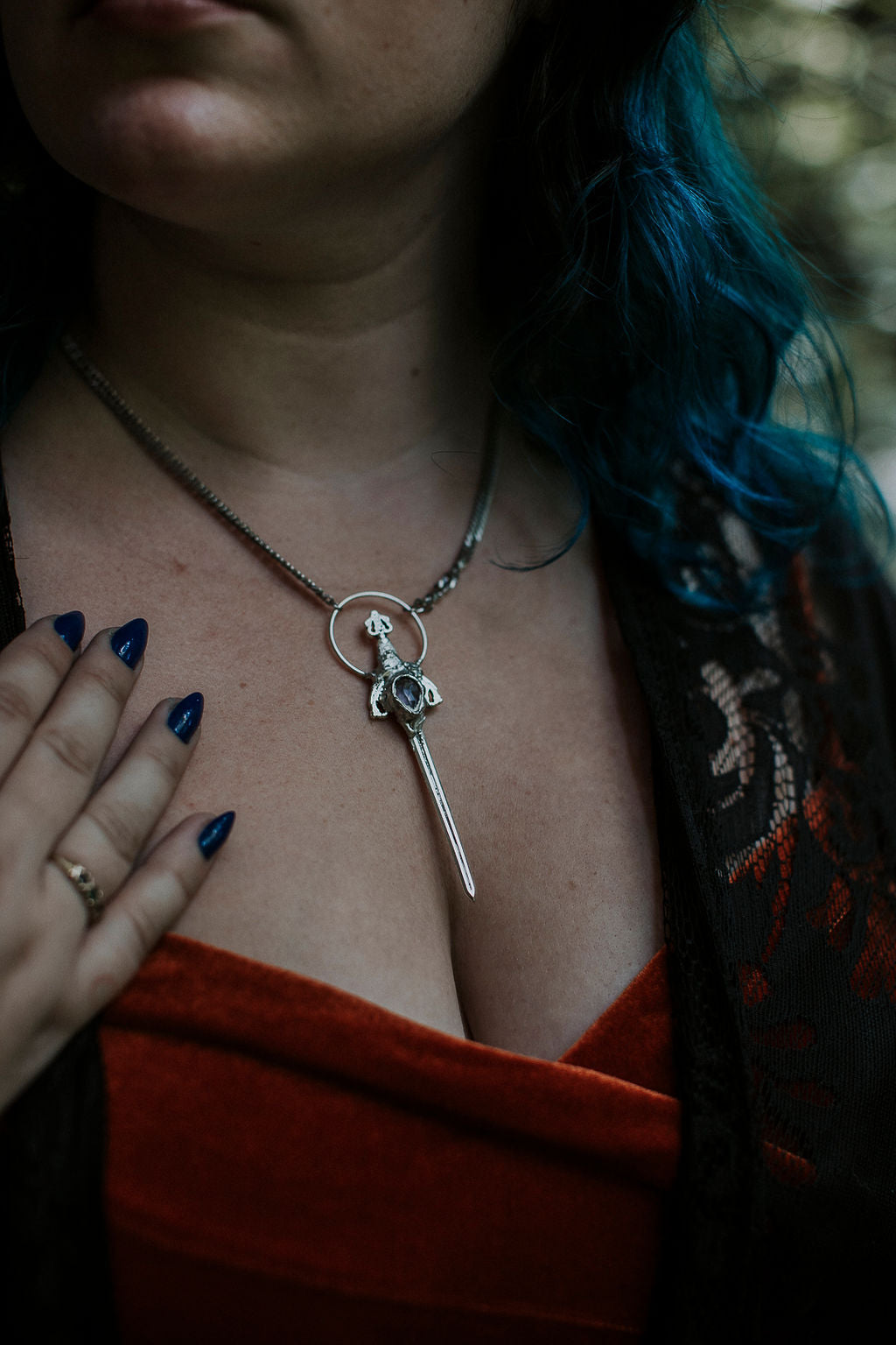 Elain Sword Necklace - Pink Amethyst
