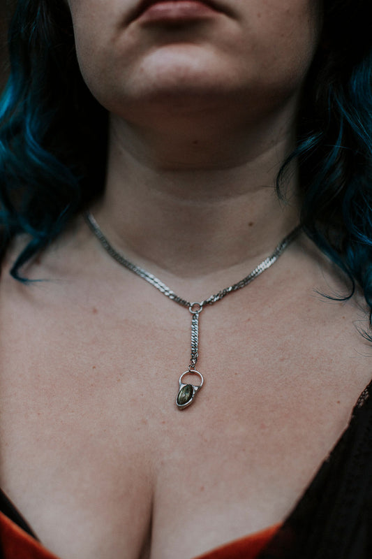 Nova Necklace – Labradorite