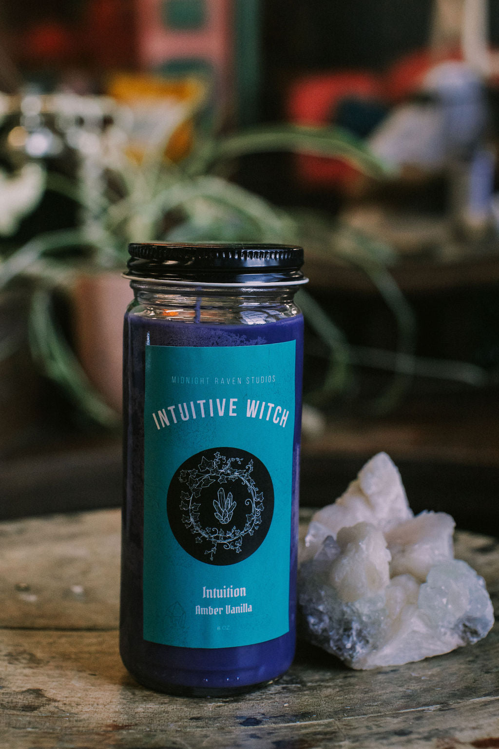 Intuitive Witch Manifestation Candle - Vanilla and Amber