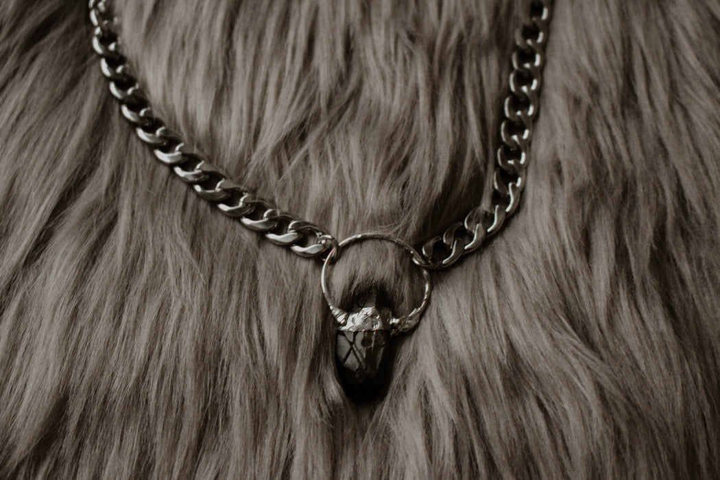 Athena Thick Chain Necklace - Black Aura