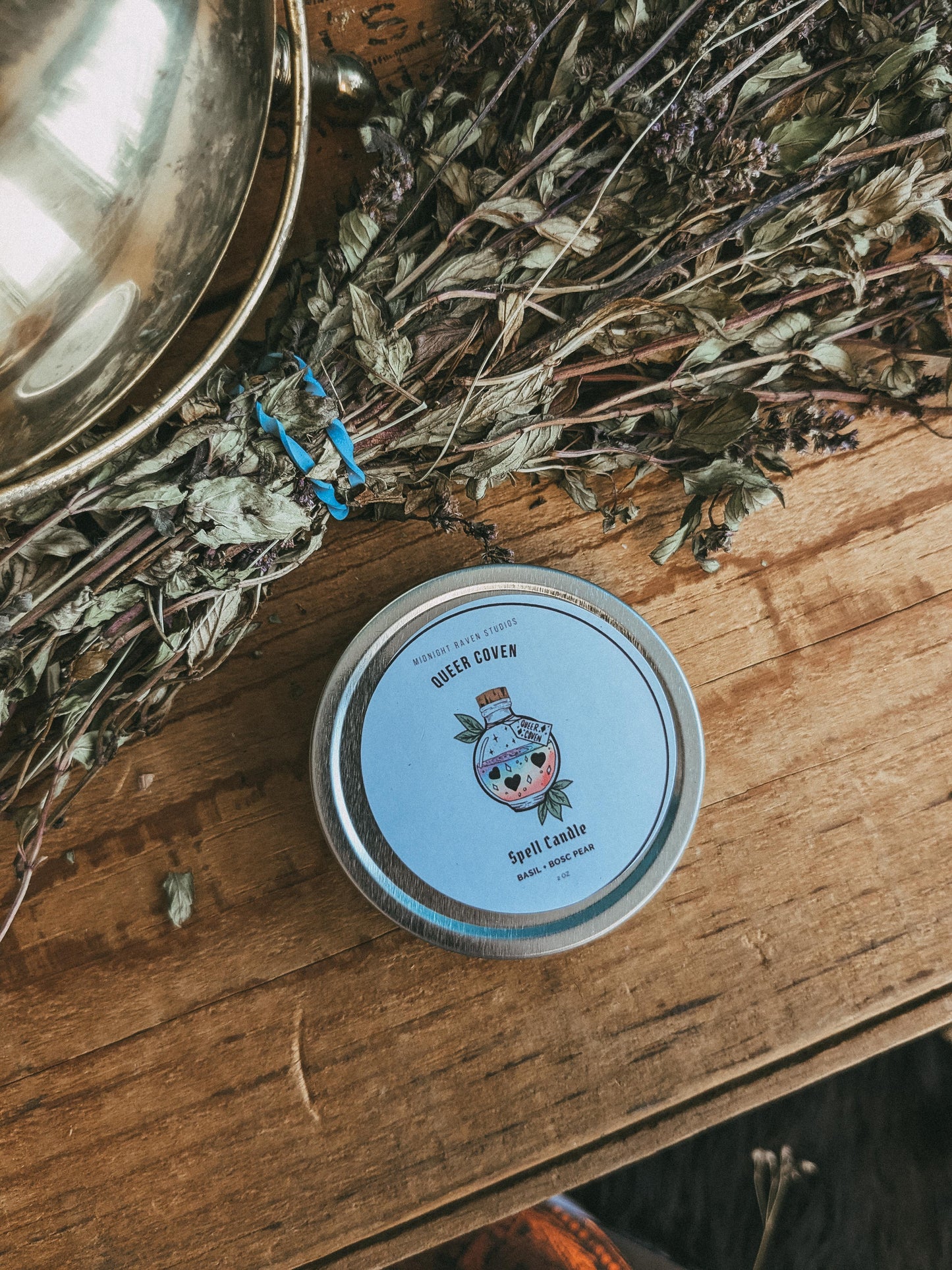 Queer Coven Manifestation Candle - Basil and Bosc Pear