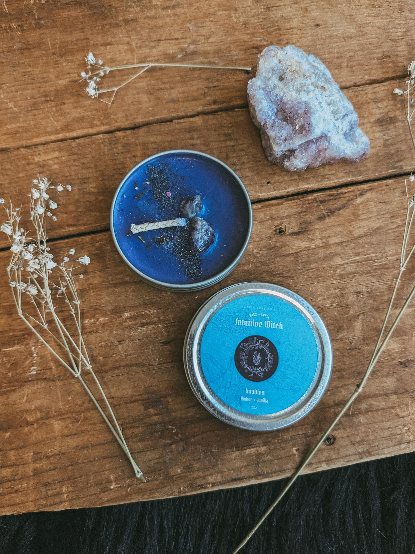 Intuitive Witch Manifestation Candle - Vanilla and Amber