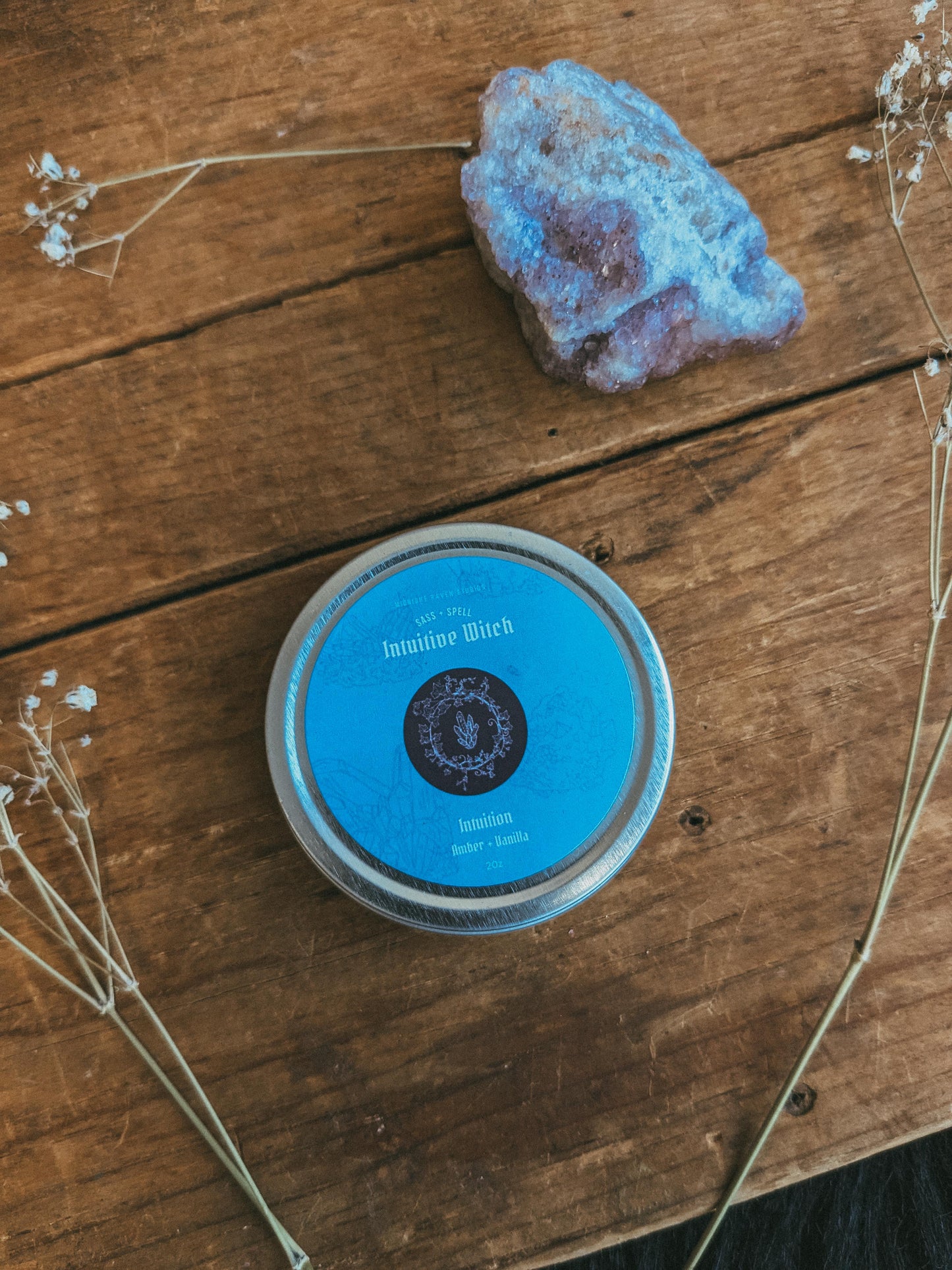Intuitive Witch Manifestation Candle - Vanilla and Amber