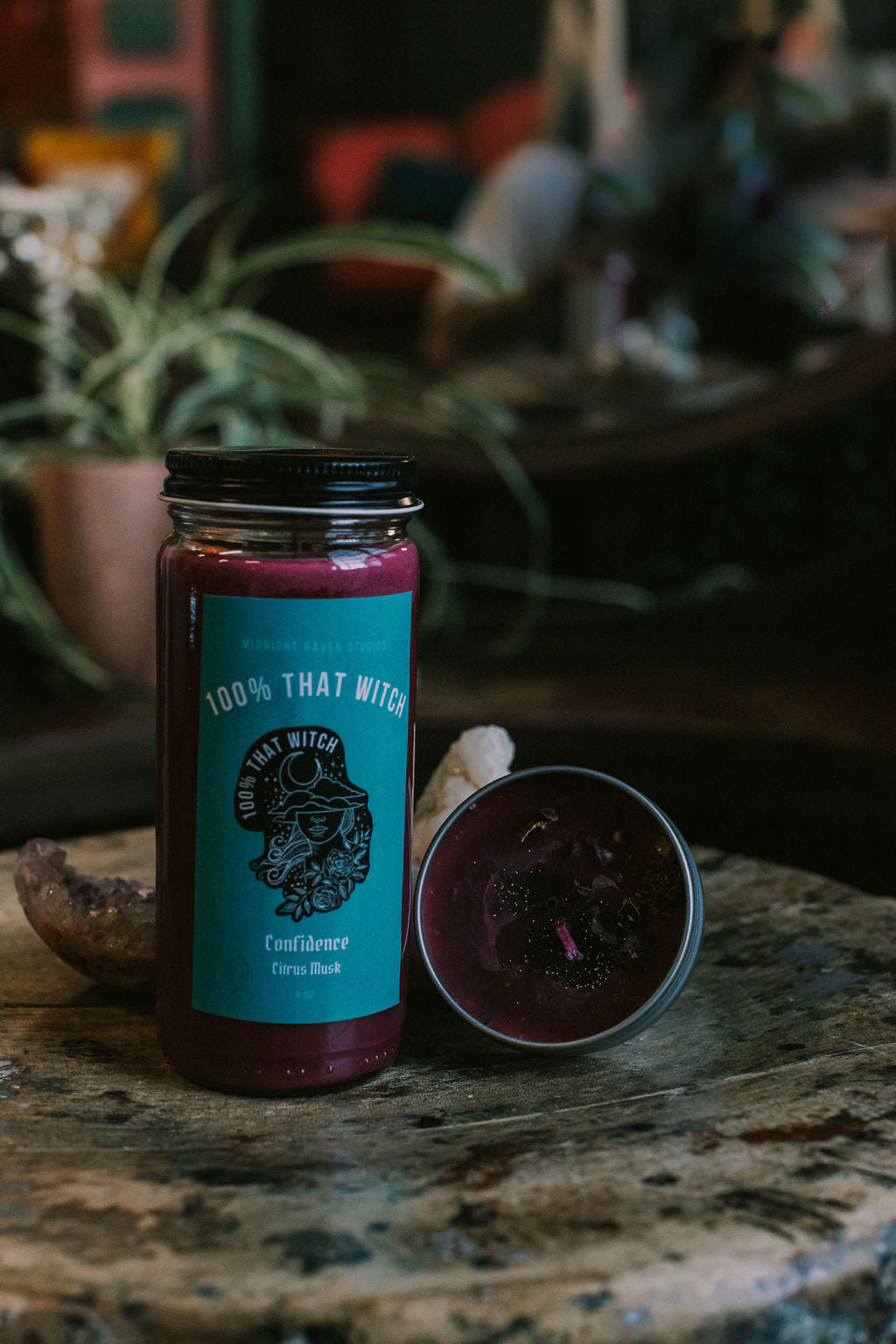 100% That Witch Confidence Manifestation Candle - Citrus and Musk