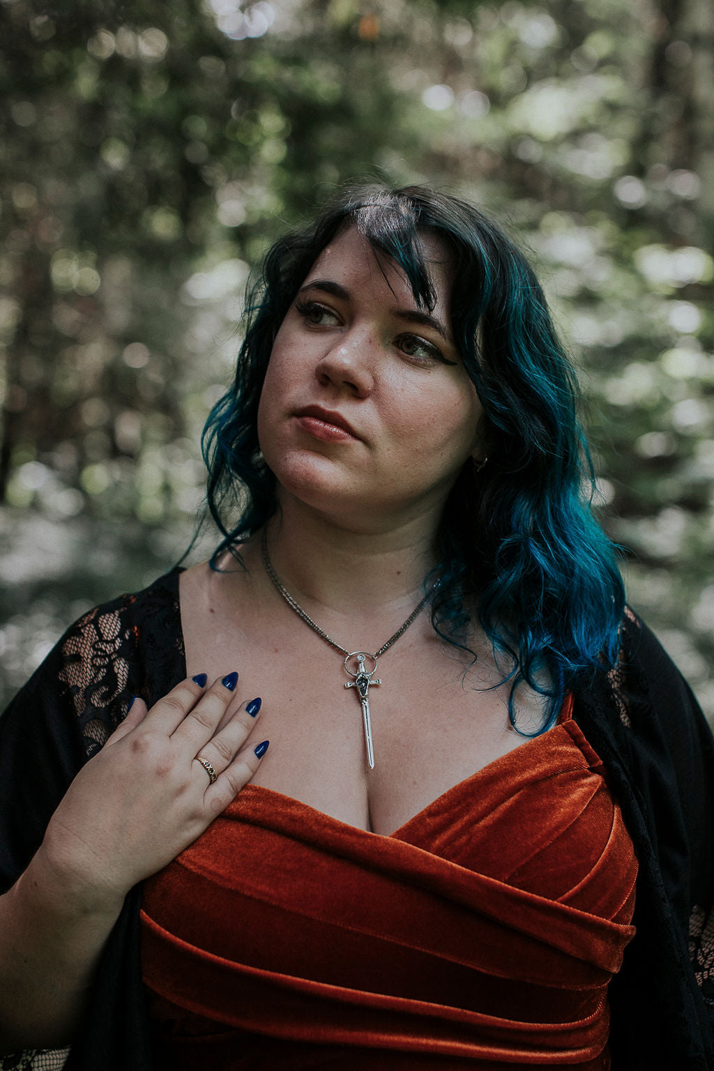 Aelin Sword Necklace - Black Rutile