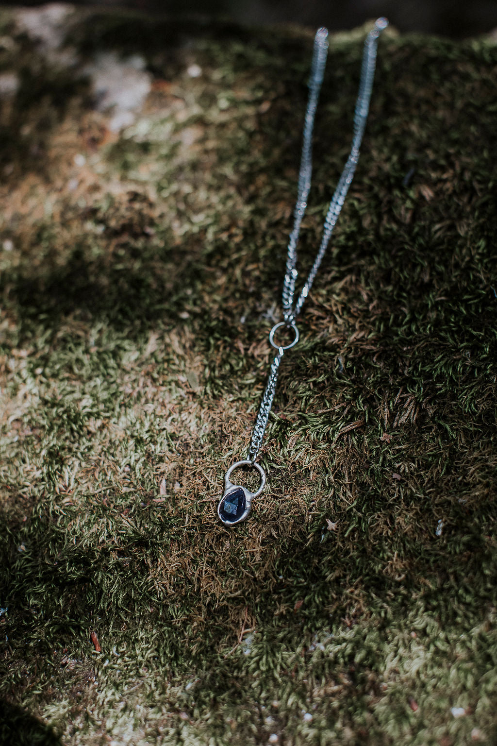 Nova Necklace – Garnet