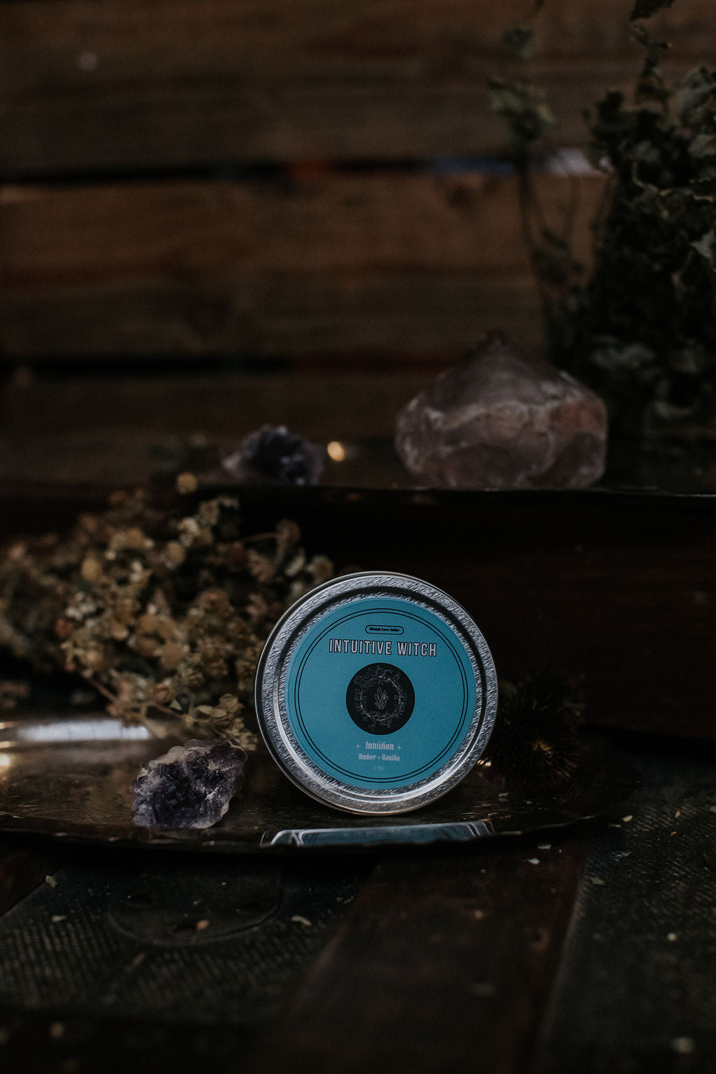 Intuitive Witch Manifestation Candle - Vanilla and Amber