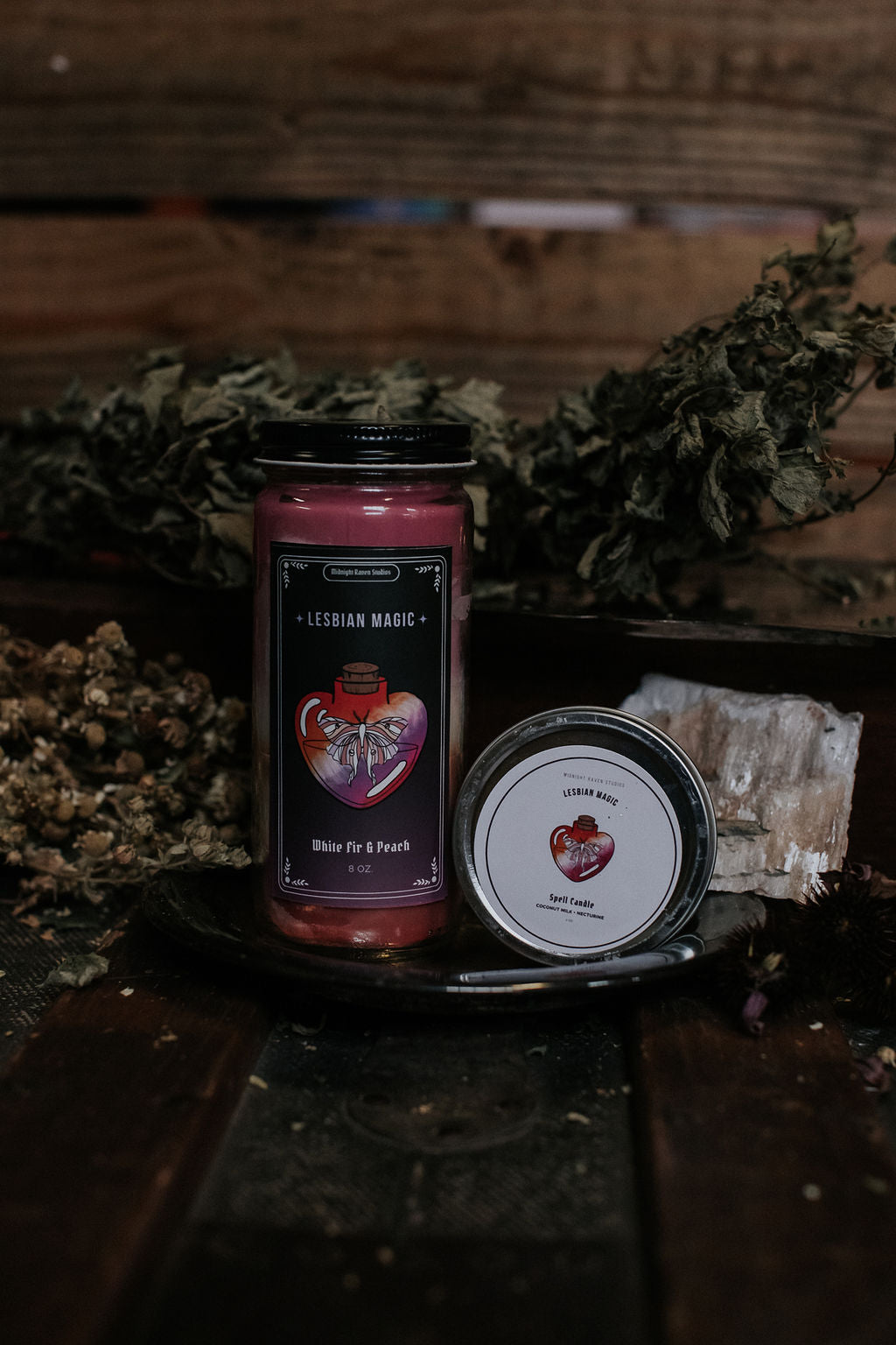 Lesbian Magic Manifestation Candle - White Fir & Peach
