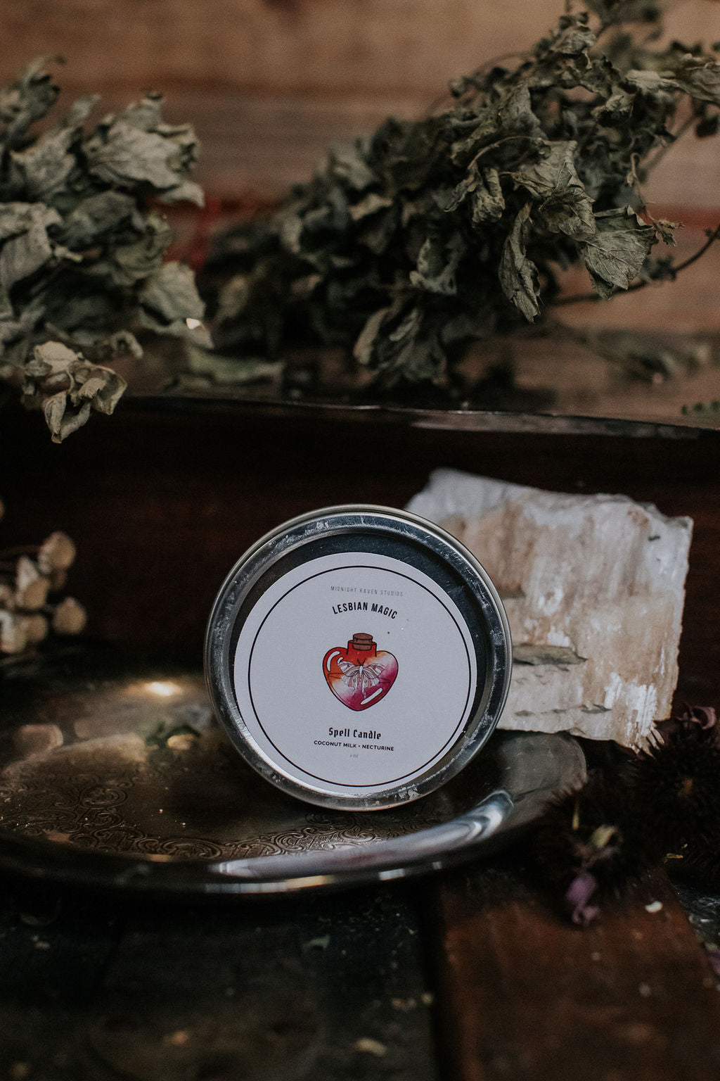 Lesbian Magic Manifestation Candle - White Fir & Peach