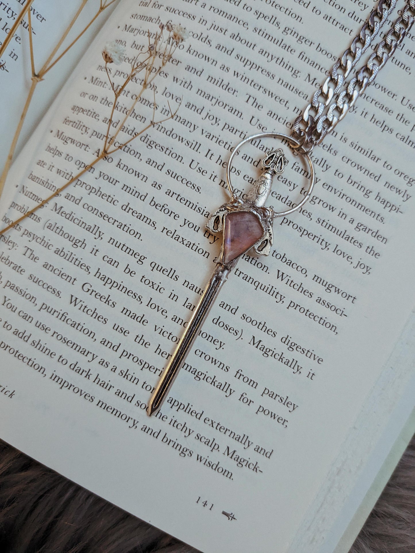 Feyre Sword Necklace